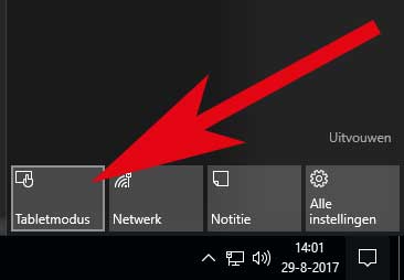 Door op het notificatie-icoon te klikken in de taakbalk kun je de tabletmodus in Windows 10 aan of uitzetten.